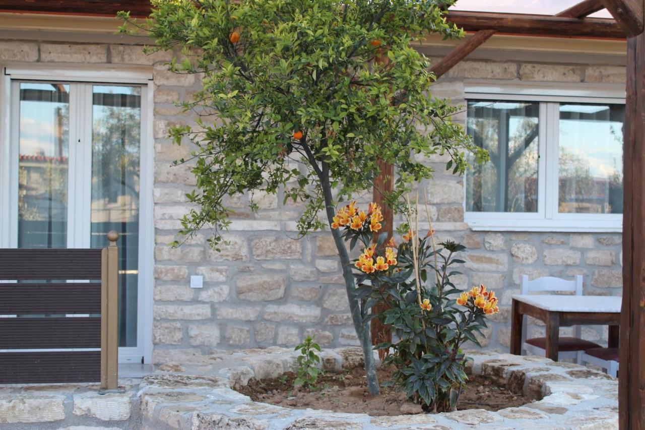 Acrocorinth Apartments エクステリア 写真