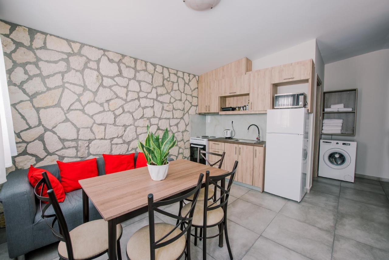 Acrocorinth Apartments エクステリア 写真