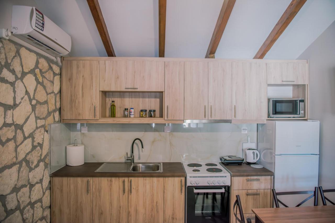 Acrocorinth Apartments エクステリア 写真