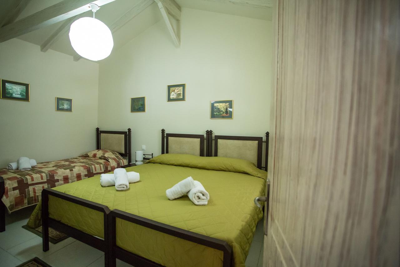 Acrocorinth Apartments エクステリア 写真