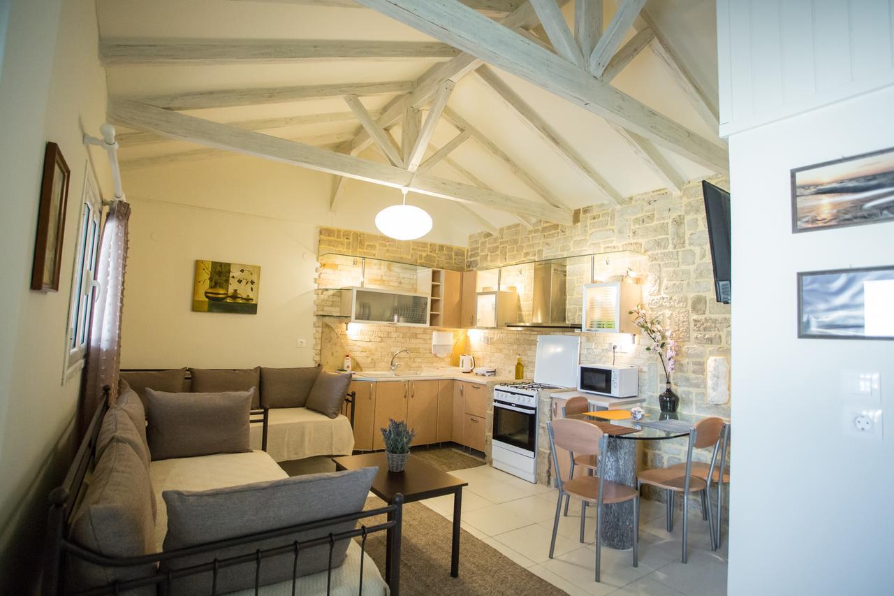 Acrocorinth Apartments エクステリア 写真